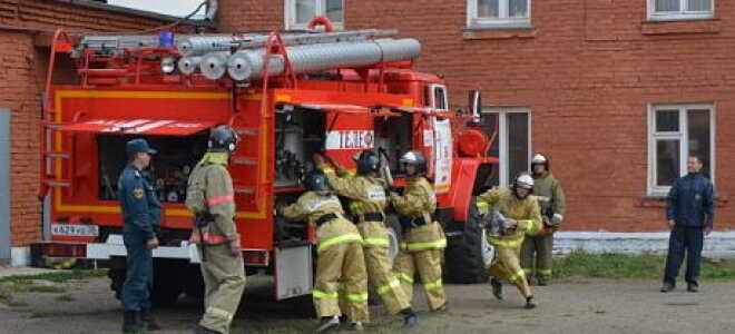 Сколько получают пожарные в России?